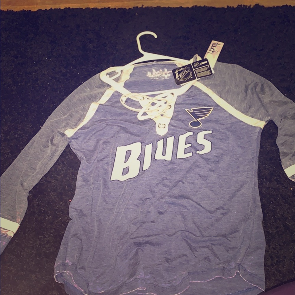 Never worn. Tag still attached